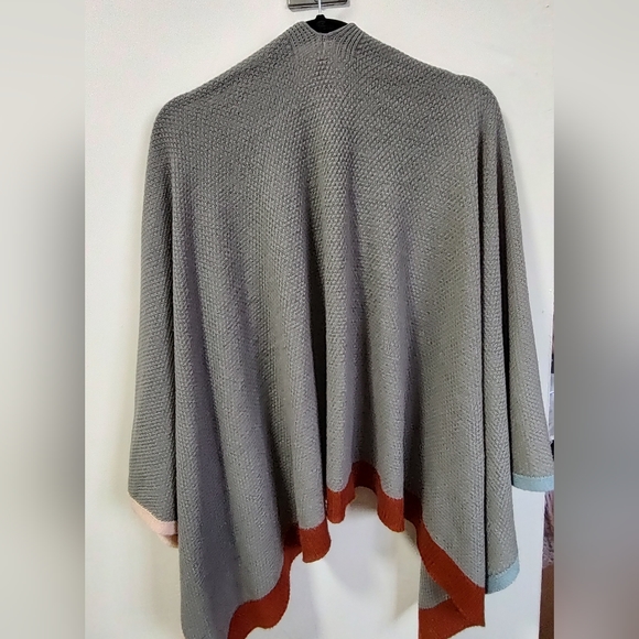 Verloop Shawl Wrap Shrug Knit Scarf Cover Up Grey Pink Blue Poncho Cardigan - Picture 5 of 15